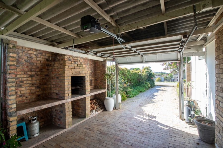 3 Bedroom Property for Sale in West Bank Eastern Cape